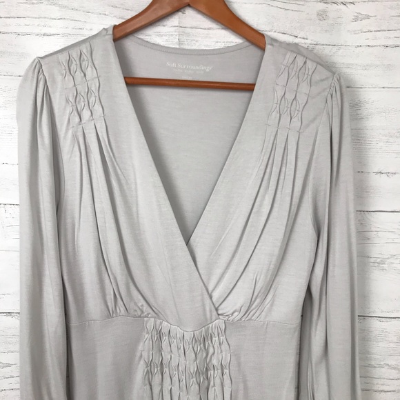 SOFT SURROUNDINGS TOP - Picture 2 of 6